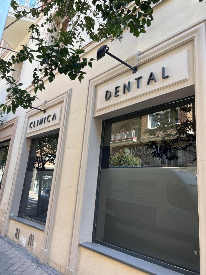 Images Dra. Nogal Clínica Dental