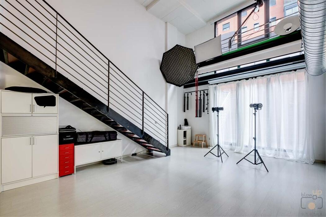 Images Blow Up Studio - Estudio Fotográfico en Alquiler Madrid