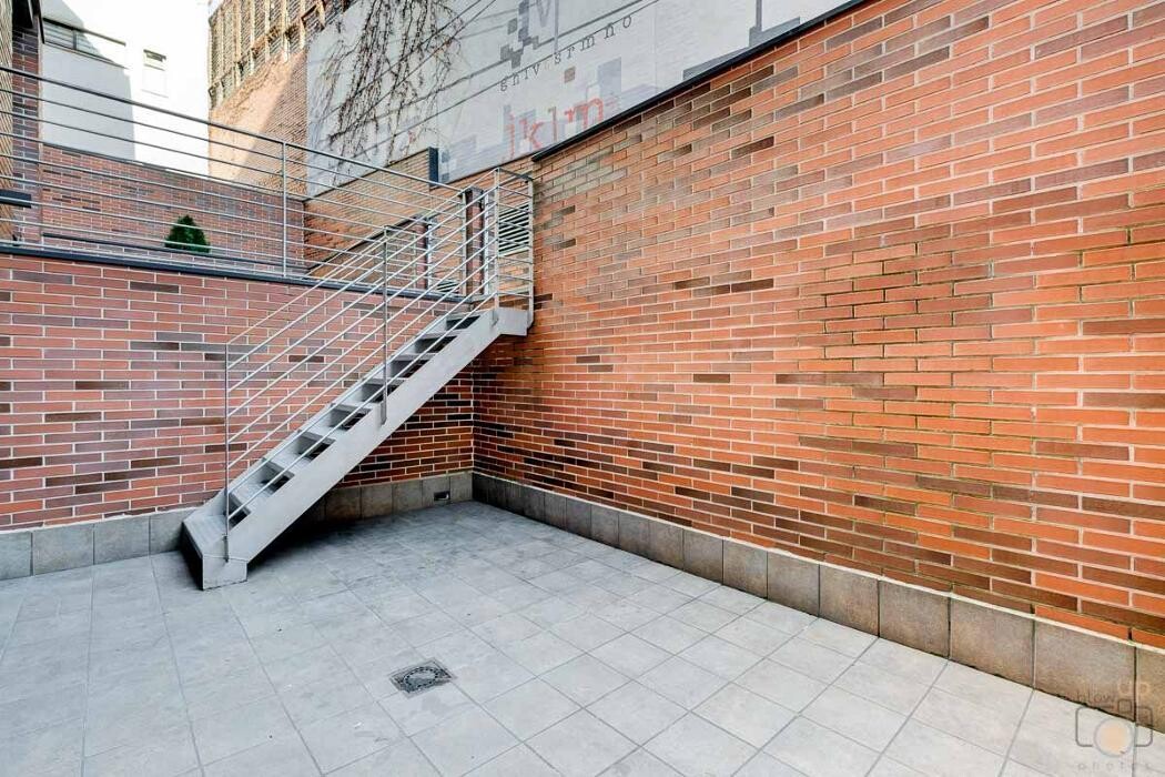 Images Blow Up Studio - Estudio Fotográfico en Alquiler Madrid