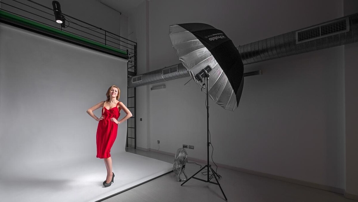 Images Blow Up Studio - Estudio Fotográfico en Alquiler Madrid