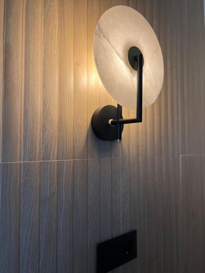 Images Artefactum Studio.