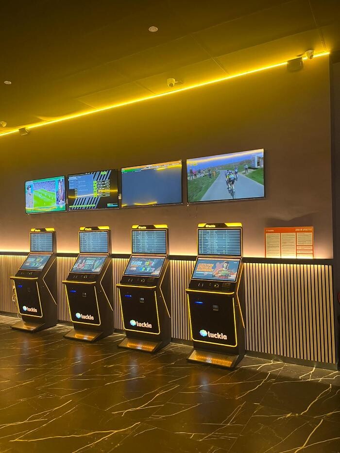 Images Apuestas Luckia