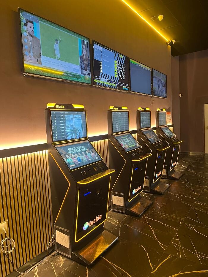 Images Apuestas Luckia