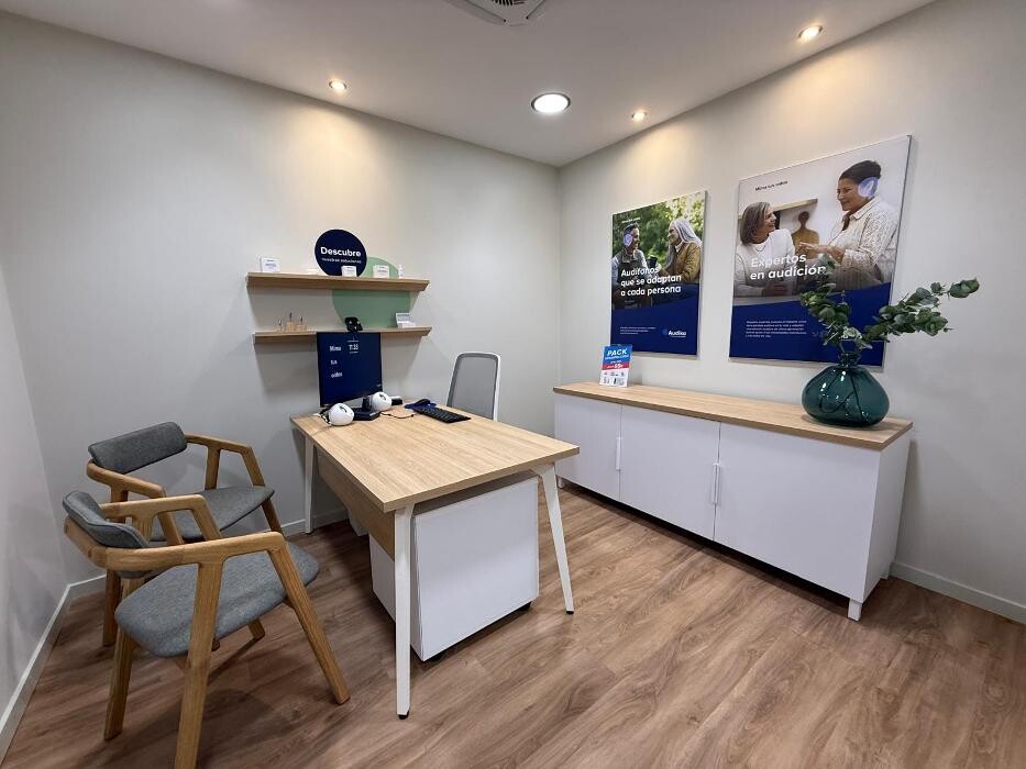 Images Centro Auditivo Audika Gandía