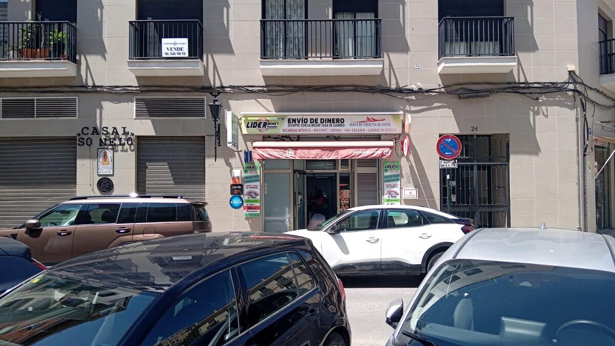 Images CoinFlip Bitcoin ATM - Locutorio Convent (Estación Valencia Norte)