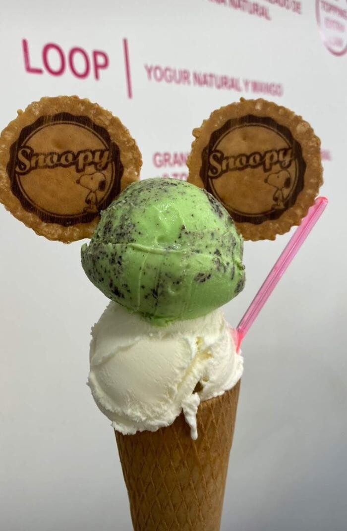 Images Heladería Crepería Snoopy ZigZag
