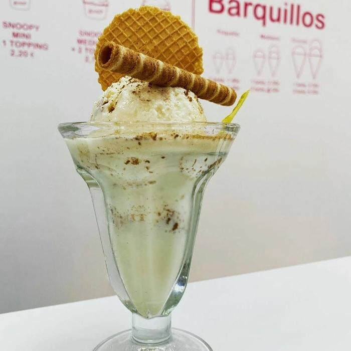 Images Heladería Crepería Snoopy ZigZag