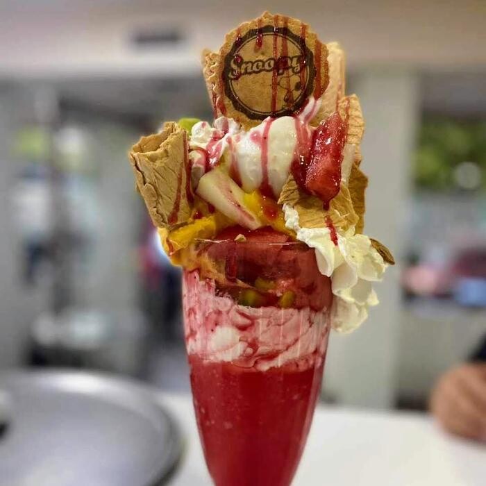 Images Heladería Crepería Snoopy ZigZag