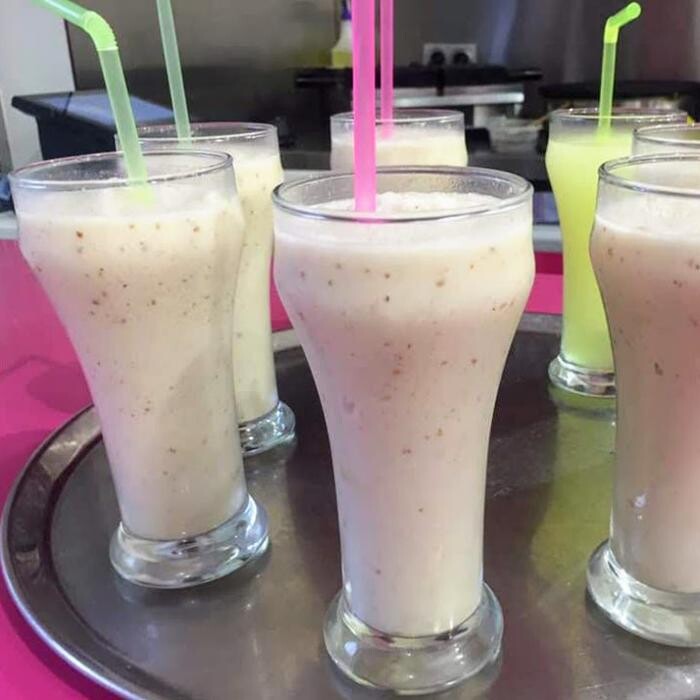 Images Heladería Crepería Snoopy ZigZag