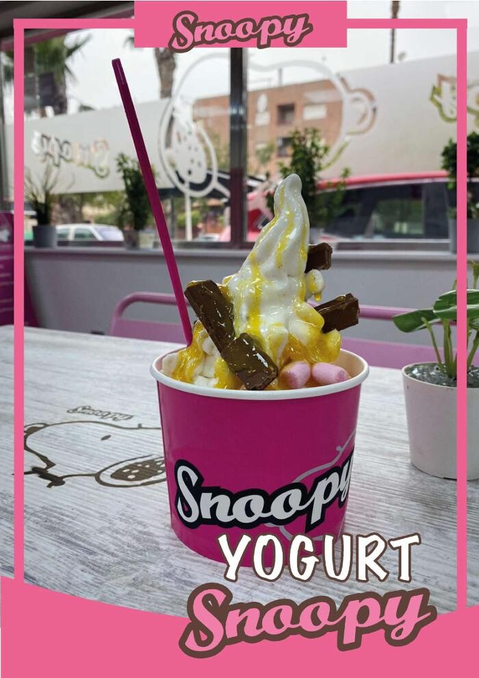 Images Heladería Crepería Snoopy ZigZag