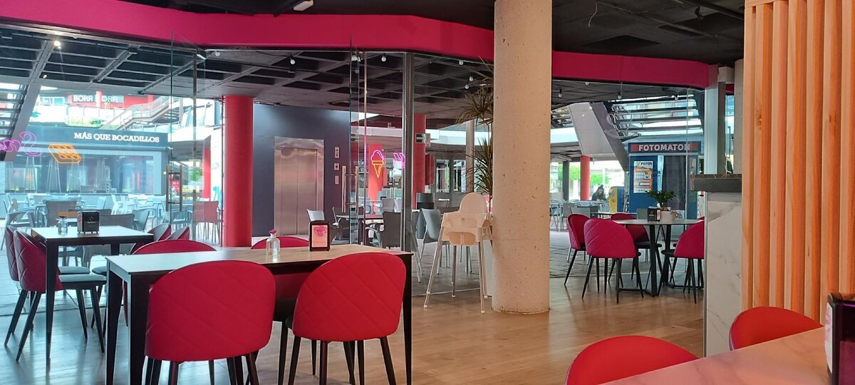 Images Heladería Crepería Snoopy ZigZag