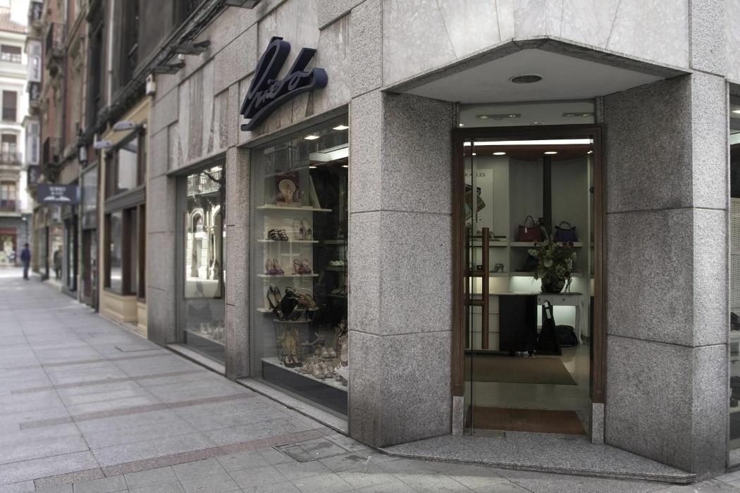 Images Calzados Prietos