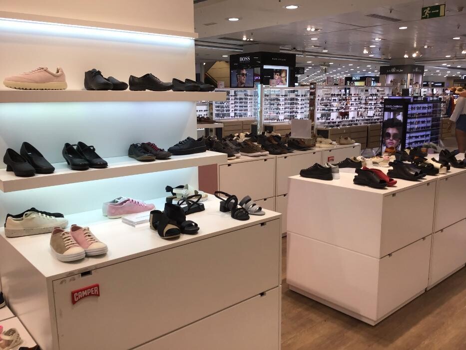 Images Camper El Corte Ingles Nervion Sevilla