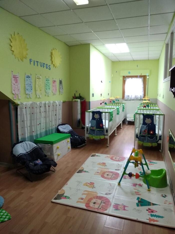 Images Escuela infantil Pitufos