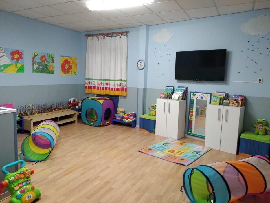 Images Escuela infantil Pitufos
