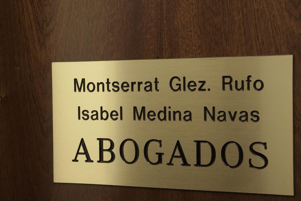 Images Montserrat González Rufo - Abogados