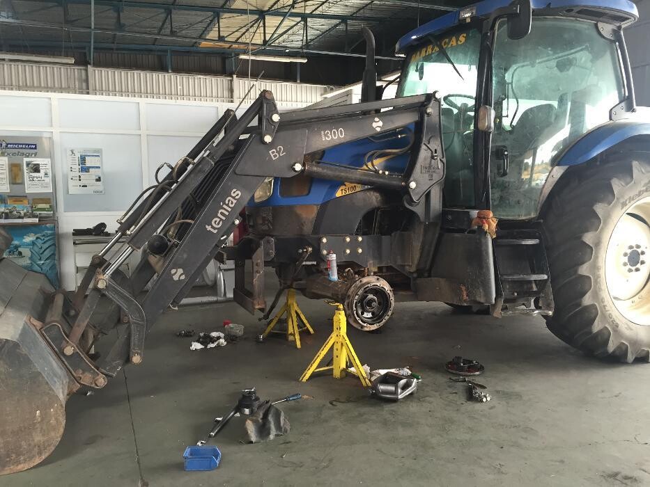 Images Euromaster Graja de Iniesta Graja Neumáticos, S.L.