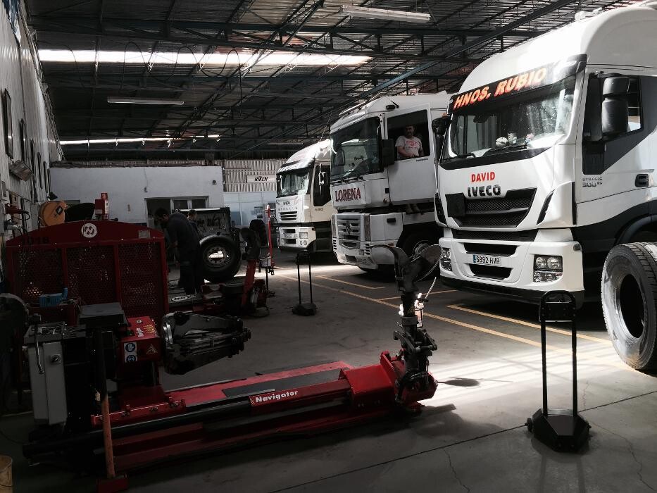 Images Euromaster Graja de Iniesta Graja Neumáticos, S.L.