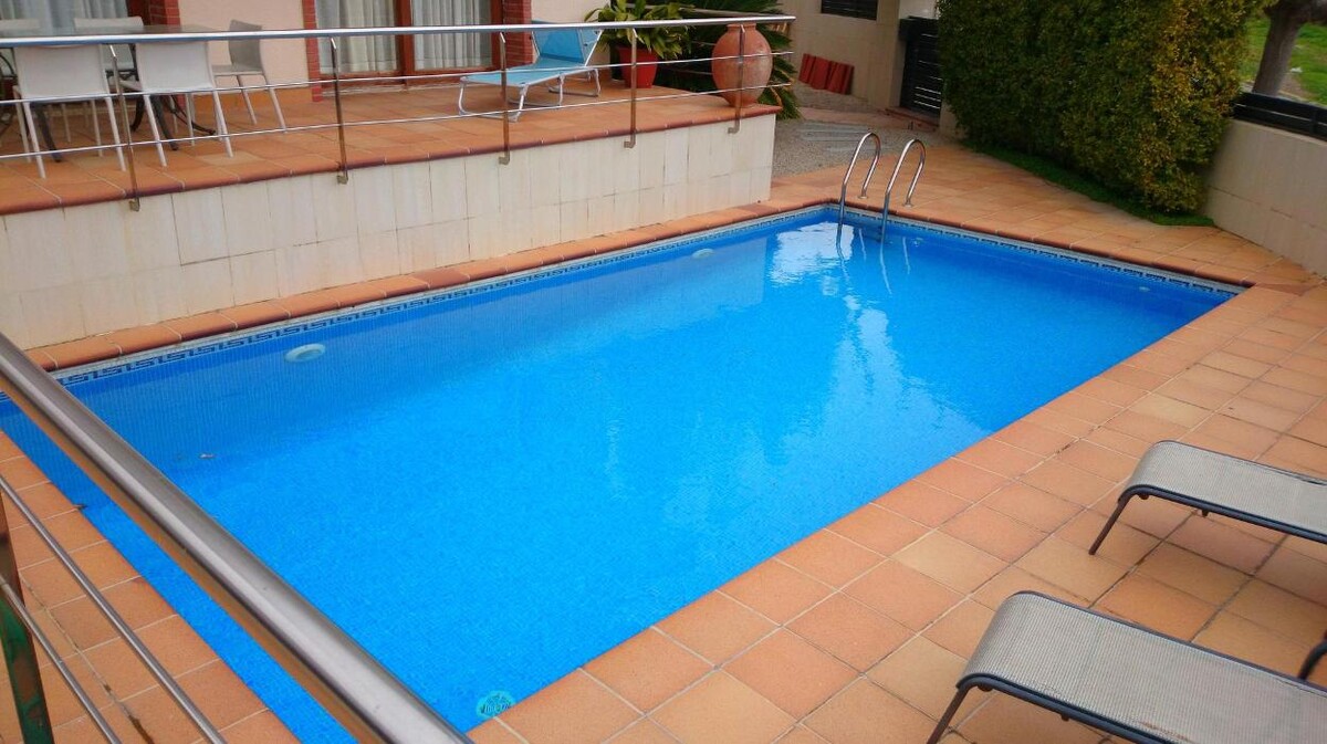 Images Piscinas Guillens