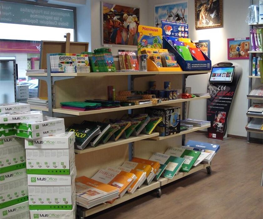 Images Pardo Mobiliario de Comercio