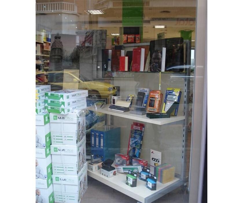 Images Pardo Mobiliario de Comercio