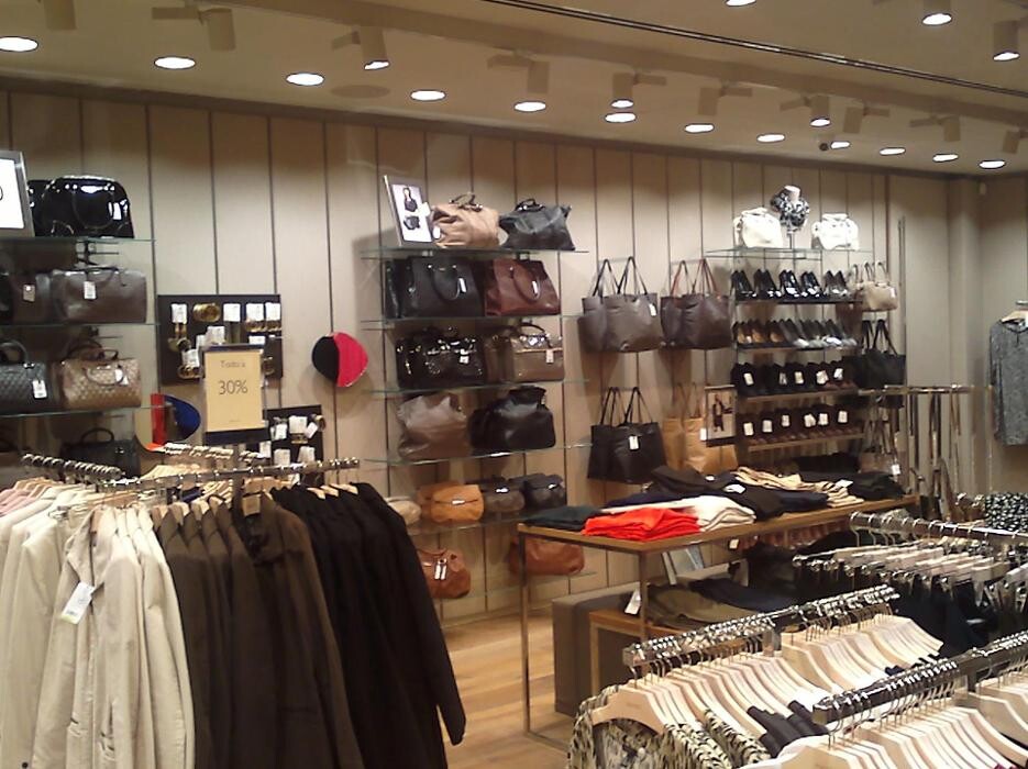 Images Pardo Mobiliario de Comercio