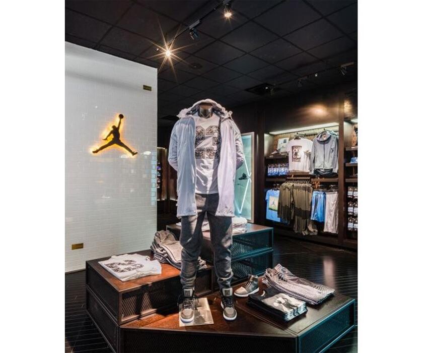 Images Pardo Mobiliario de Comercio