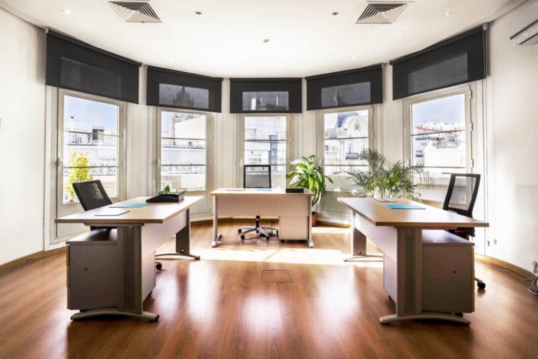 Images Birdcapital. Préstamos Capital Privado