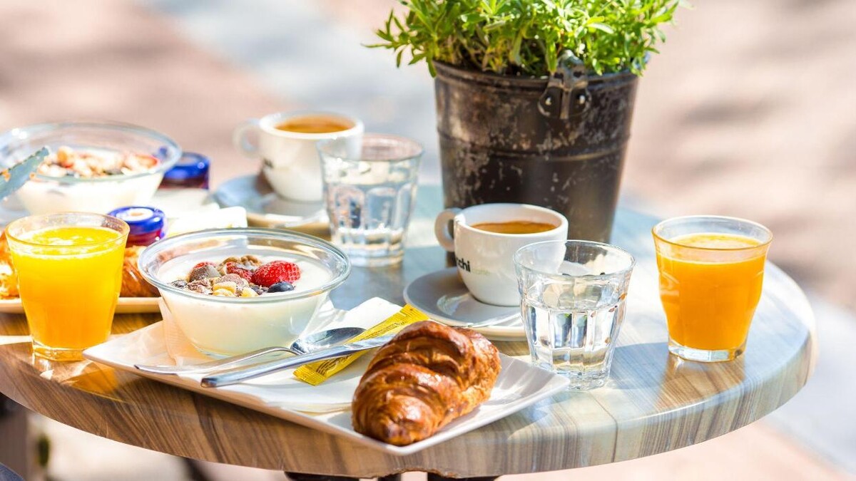 Images Garden Café