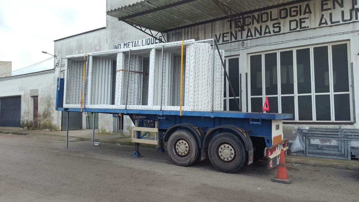 Images Industries Metaliques Ses Portes S.L