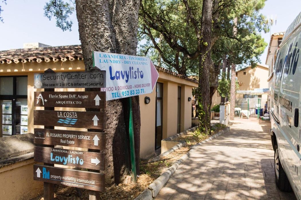 Images Lavandería Tintorería Lavylisto
