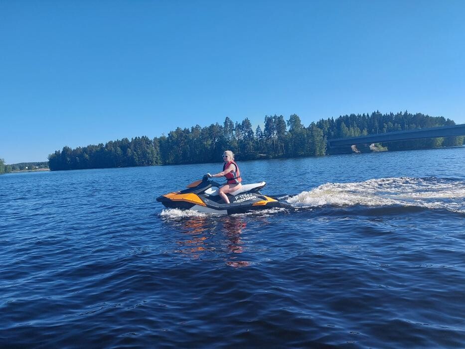 Images SK Katsastus Lakalaiva