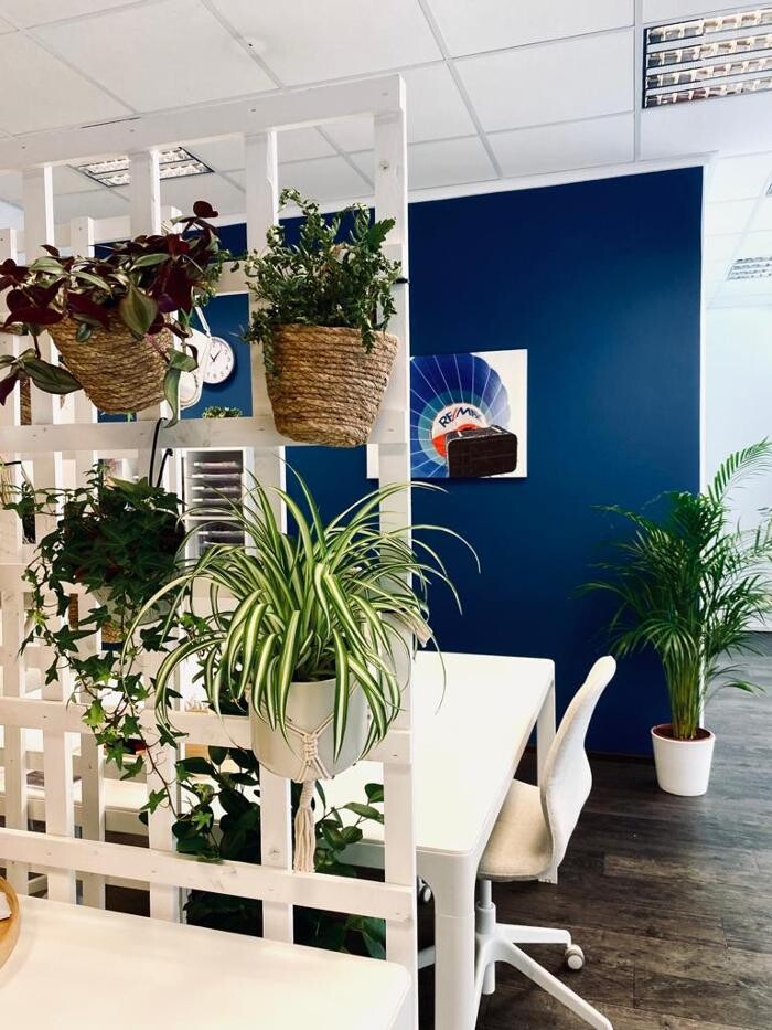 Images RE/MAX Helmi