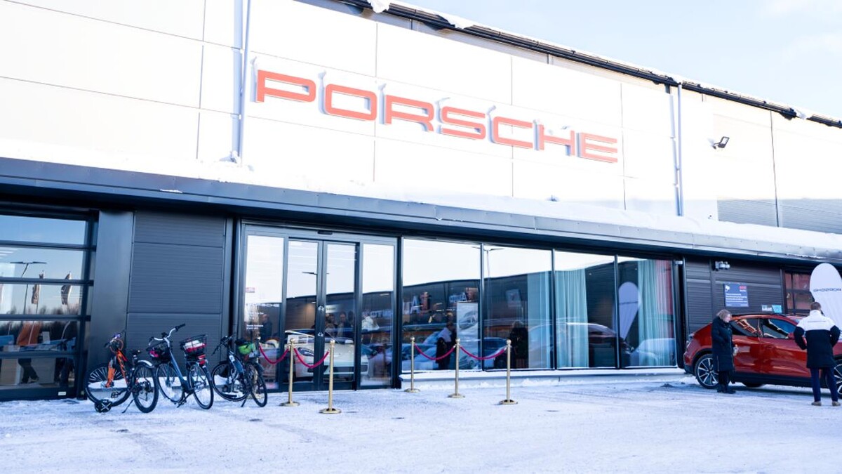 Images Porsche Store Oulu