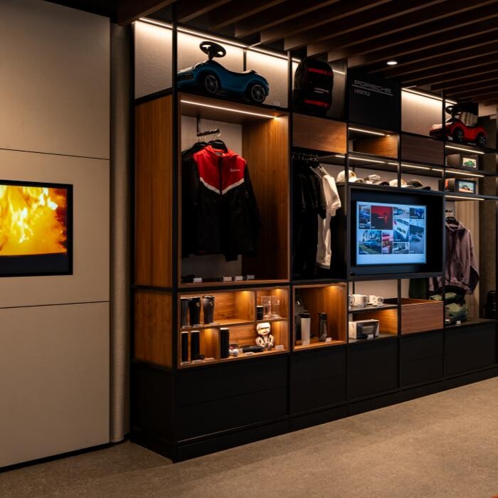 Images Porsche Store Oulu