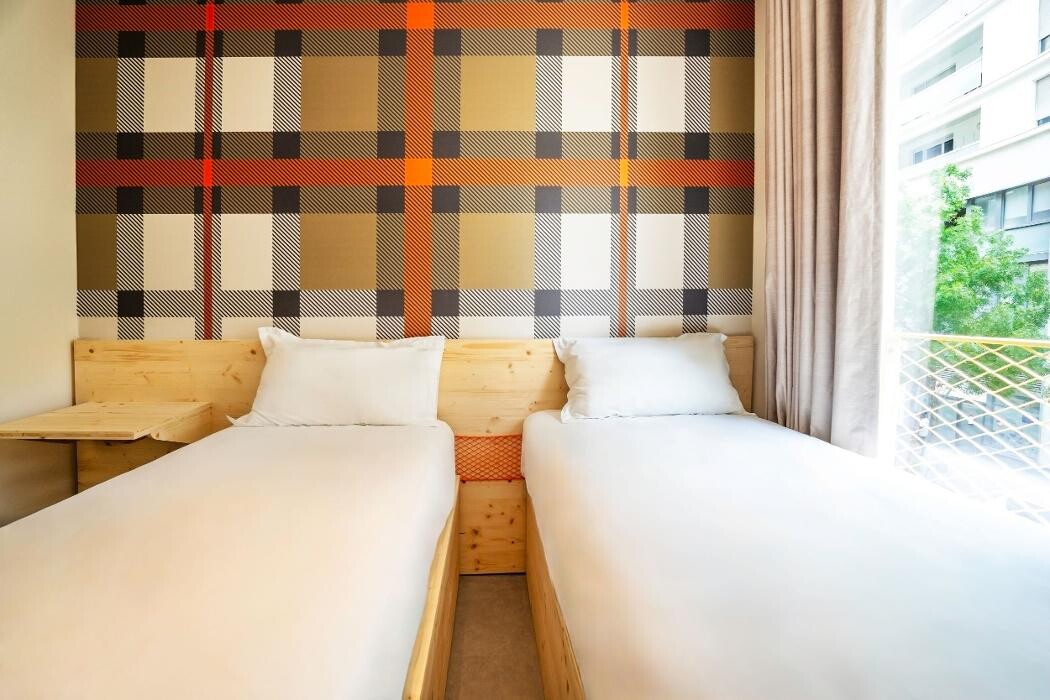 Images easyHotel Marseille Euromed