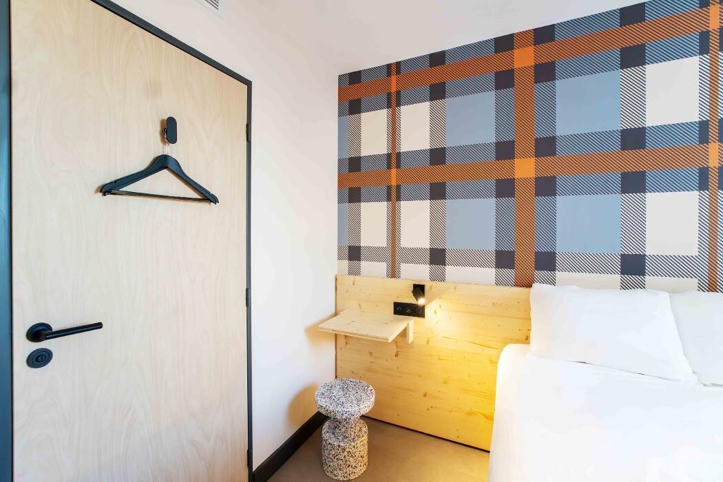 Images easyHotel Marseille Euromed