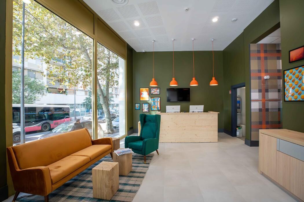 Images easyHotel Marseille Euromed