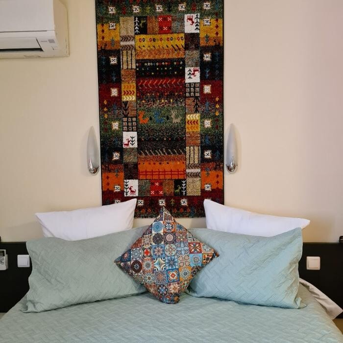 Images Hôtel L'Etoile Aéroport - A61