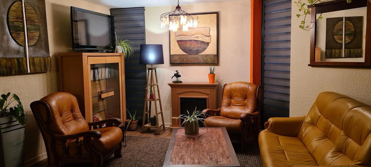 Images Hôtel L'Etoile Aéroport - A61