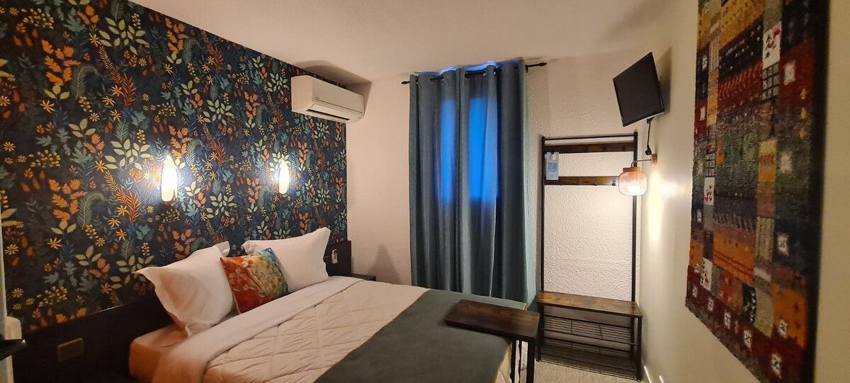 Images Hôtel L'Etoile Aéroport - A61