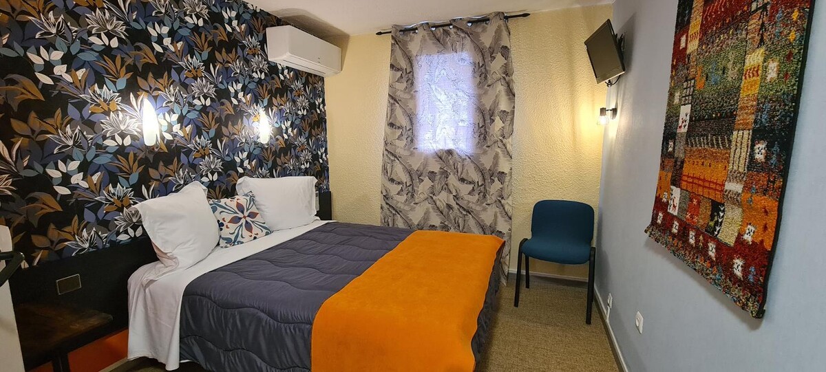 Images Hôtel L'Etoile Aéroport - A61