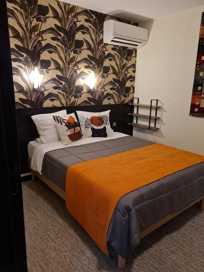 Images Hôtel L'Etoile Aéroport - A61