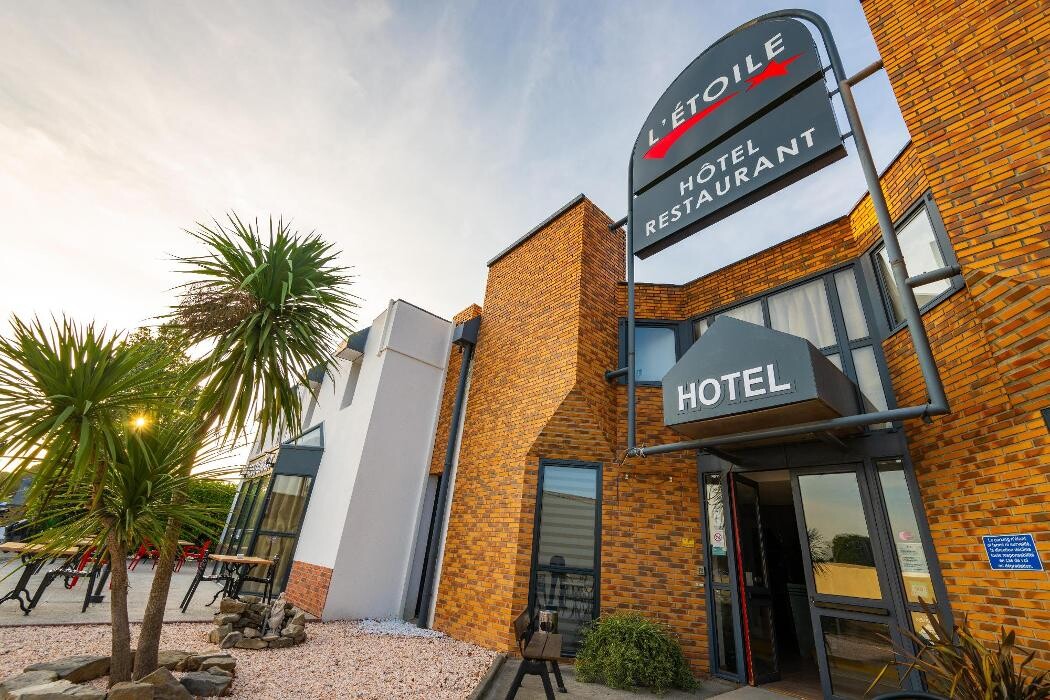 Images Hôtel L'Etoile Aéroport - A61