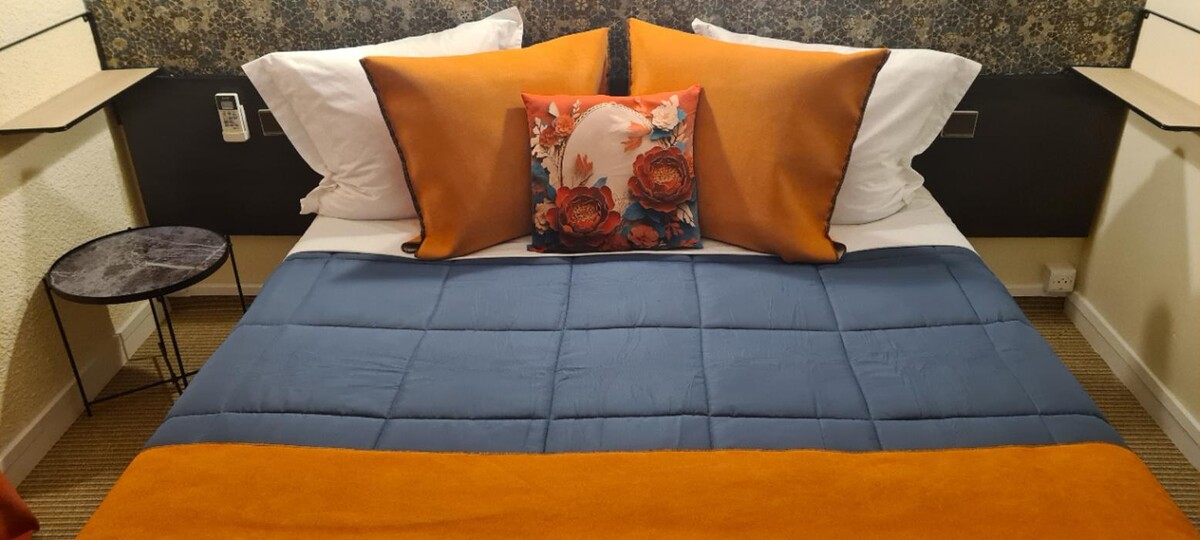 Images Hôtel L'Etoile Aéroport - A61