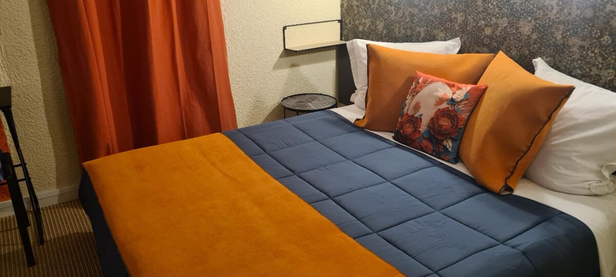 Images Hôtel L'Etoile Aéroport - A61