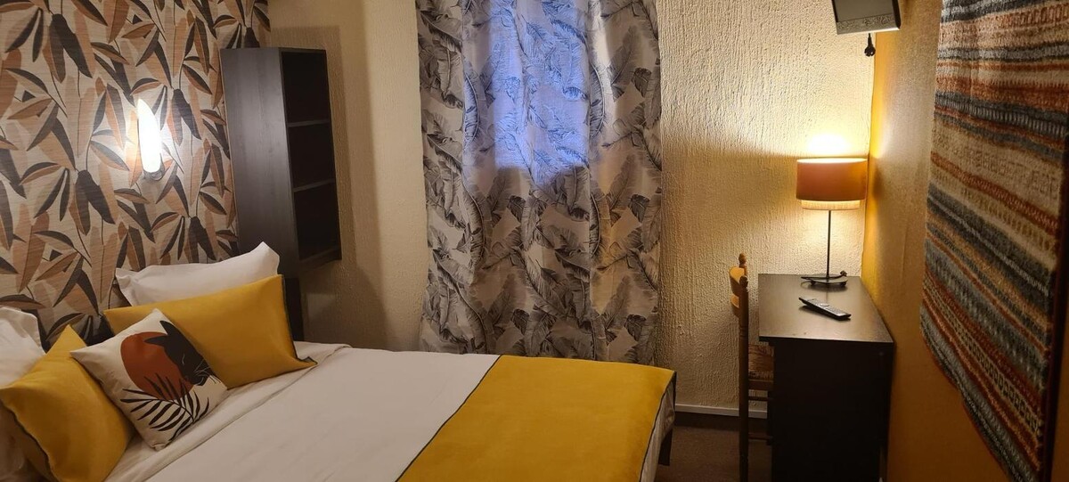 Images Hôtel L'Etoile Aéroport - A61