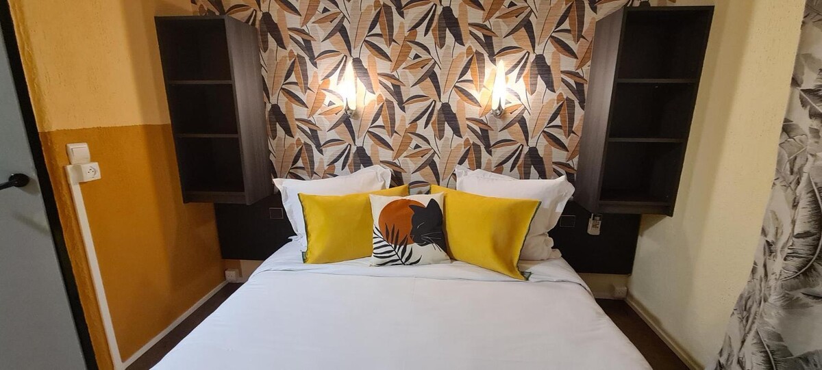 Images Hôtel L'Etoile Aéroport - A61