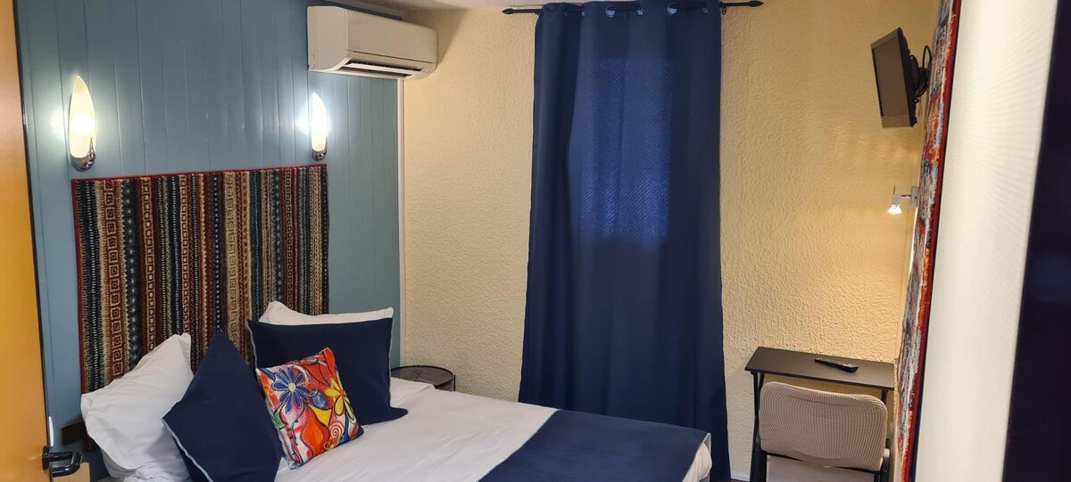 Images Hôtel L'Etoile Aéroport - A61