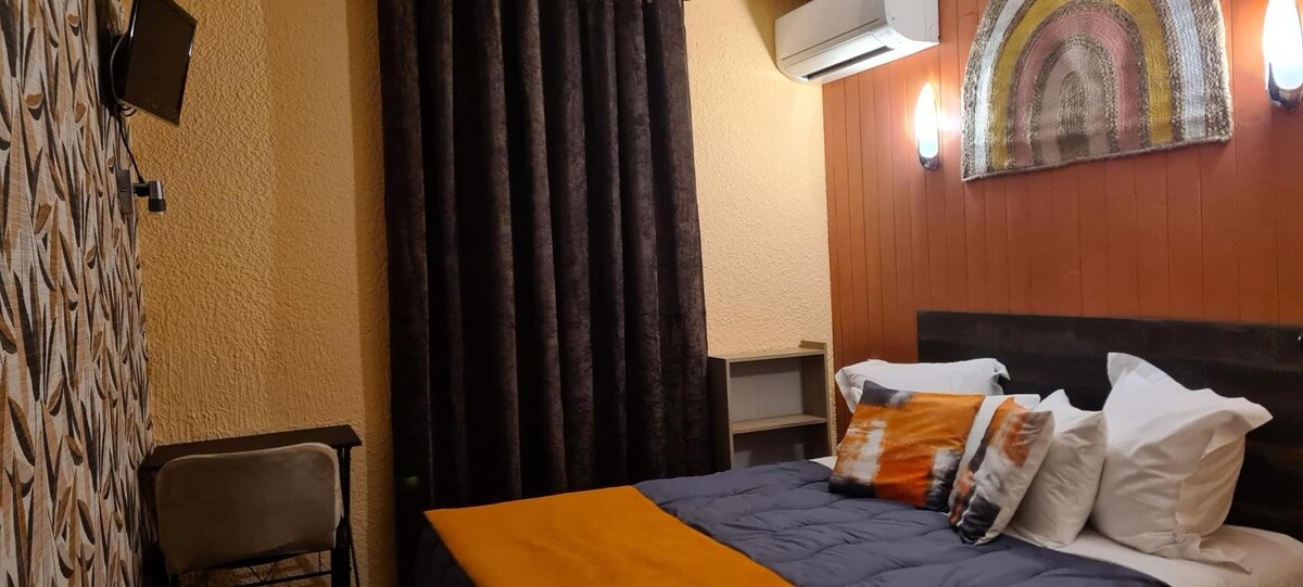 Images Hôtel L'Etoile Aéroport - A61